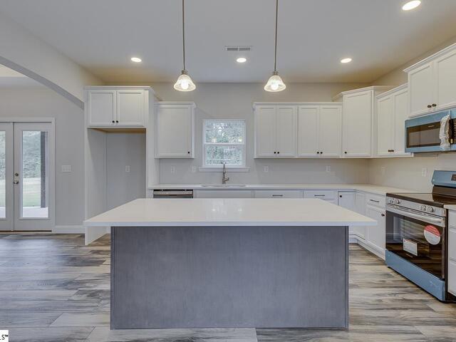 Photo of 213 Legacy Lane