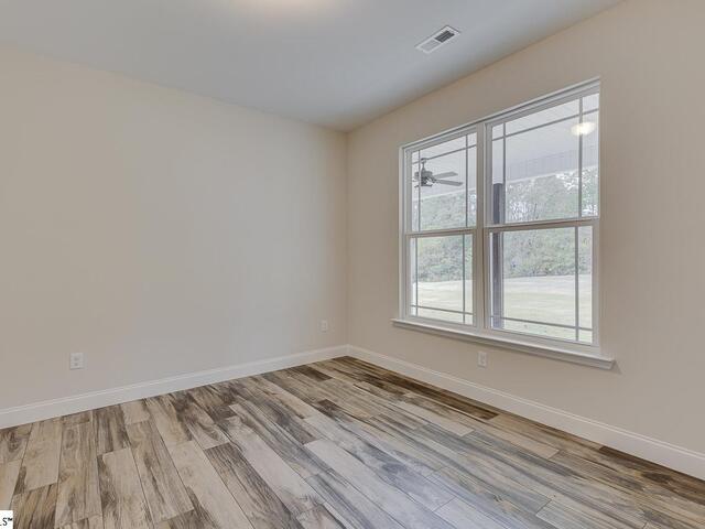 Photo of 213 Legacy Lane