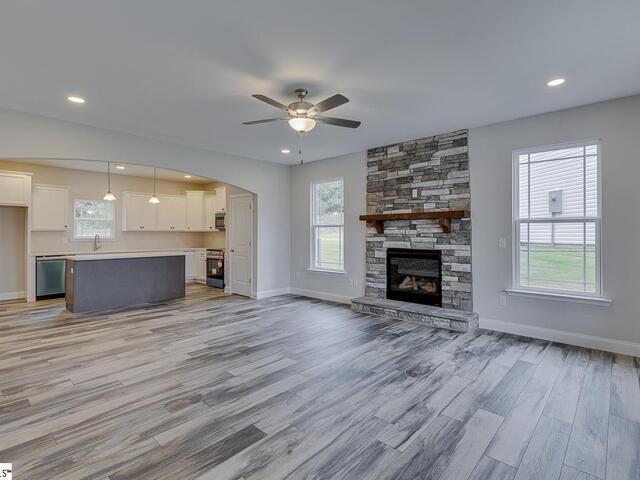 Photo of 213 Legacy Lane