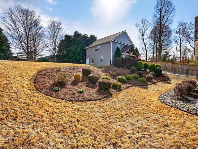 Photo of 218 Willowgreen Way