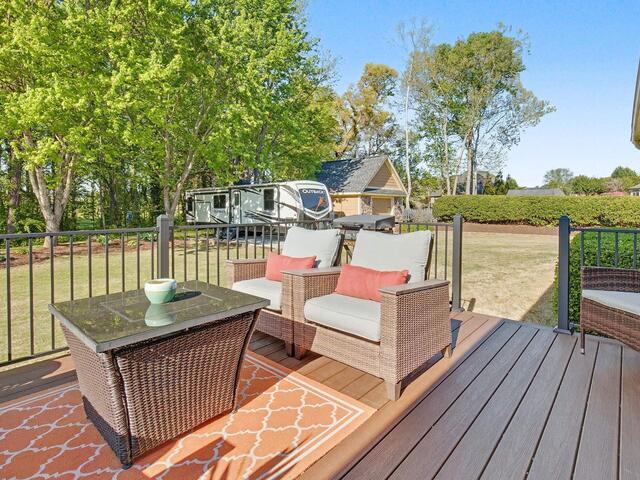 Photo of 108 Redwater Way