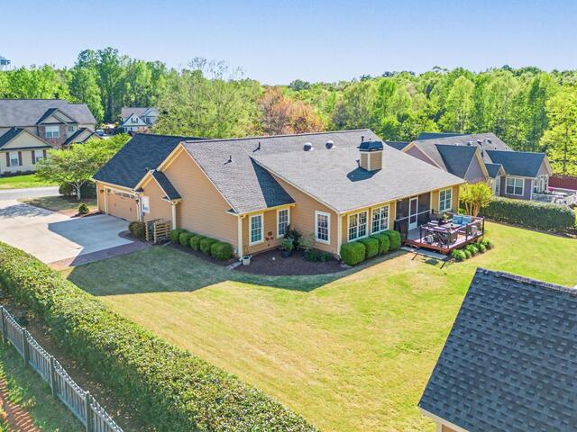 Photo of 108 Redwater Way