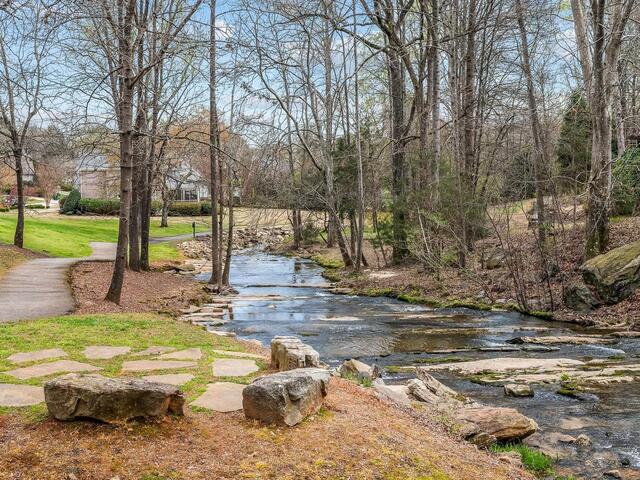 Photo of 7 Deer Track Road