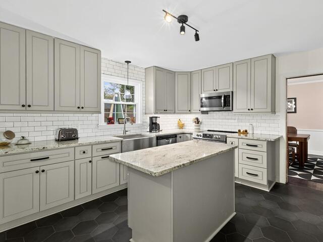 Photo of 809 Butler Springs Road