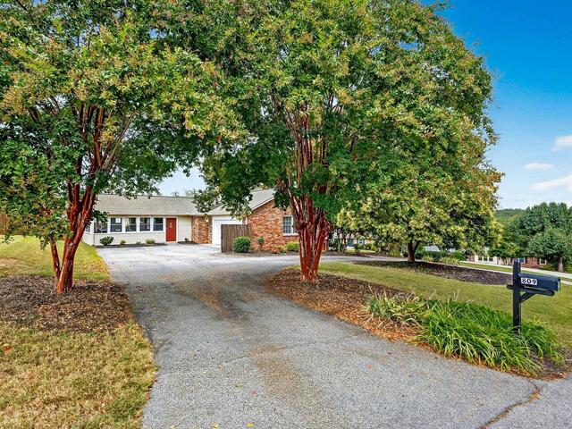 Photo of 809 Butler Springs Road