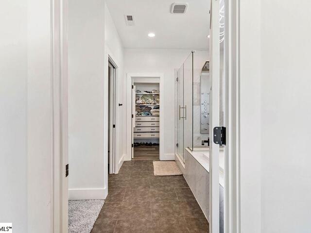 Photo of 338 Jordan Creek Road