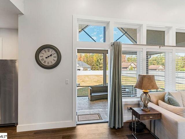 Photo of 338 Jordan Creek Road