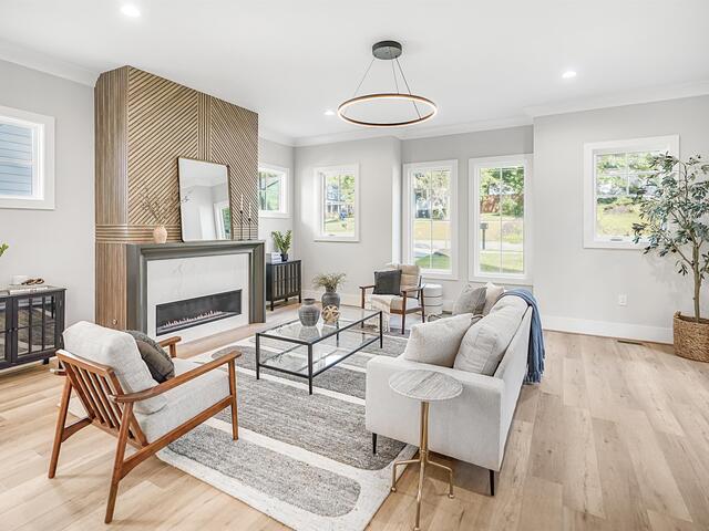 Photo of 204 Cammer Avenue