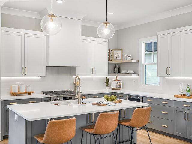 Photo of 204 Cammer Avenue