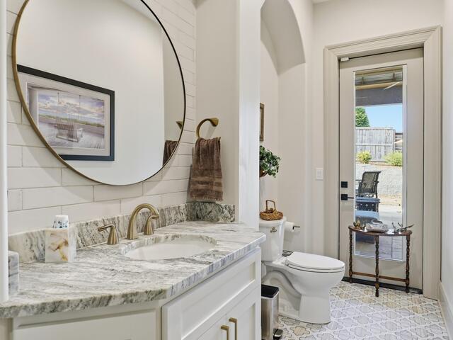 Photo of 909 Pelham Road