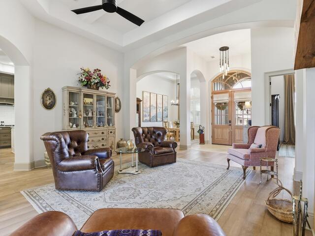 Photo of 909 Pelham Road