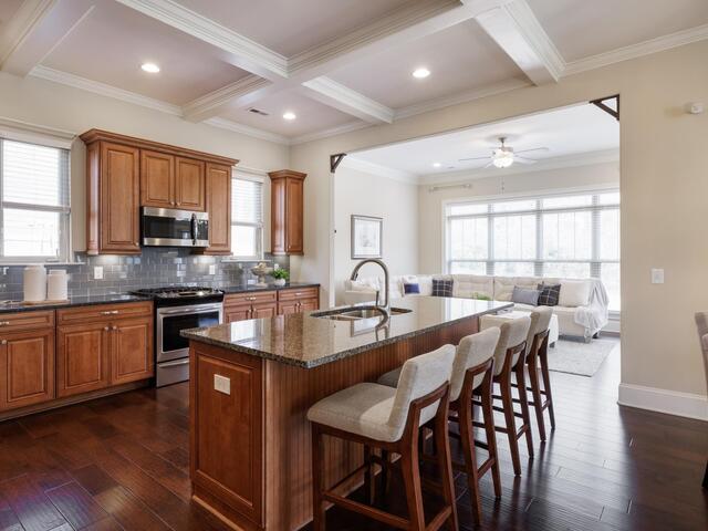 Photo of 606 W Winding Slope Drive