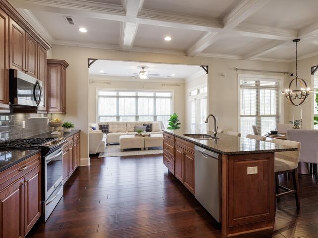 Photo of 606 W Winding Slope Drive