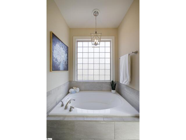 Photo of 606 W Winding Slope Drive