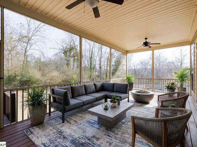 Photo of 606 W Winding Slope Drive