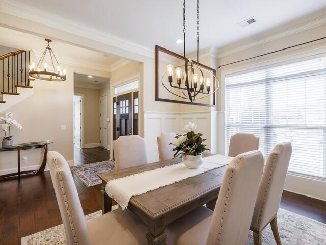 Photo of 606 W Winding Slope Drive