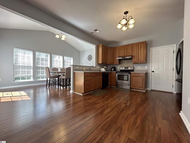 Photo of 11 Bellows Falls Drive