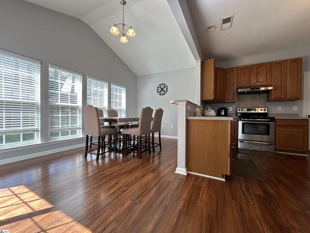 Photo of 11 Bellows Falls Drive