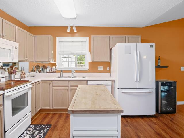 Photo of 311 Tanacross Way