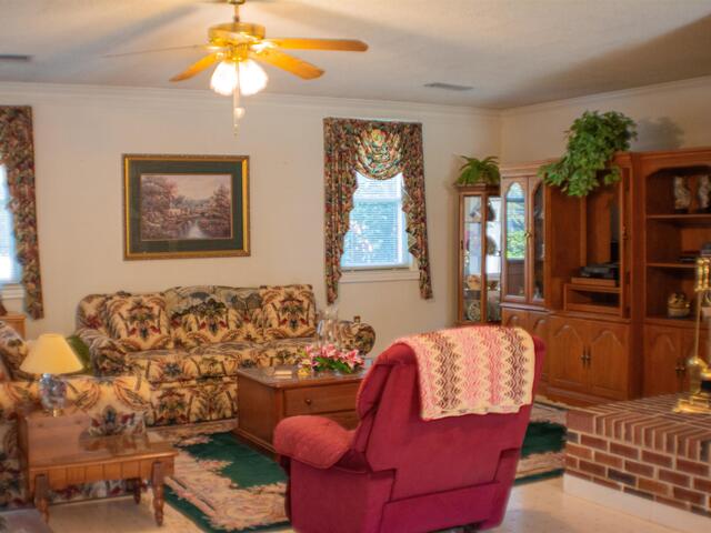 Photo of 400 Wedgewood Drive Photo of 400 Wedgewood Drive