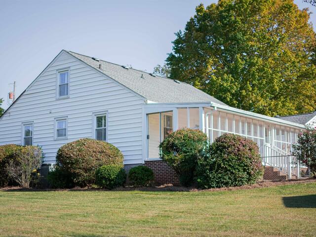 Photo of 400 Wedgewood Drive Photo of 400 Wedgewood Drive