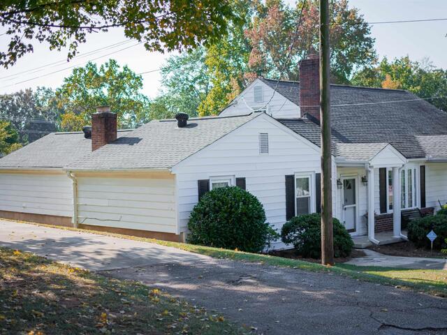 Photo of 400 Wedgewood Drive Photo of 400 Wedgewood Drive