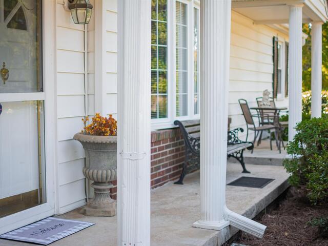 Photo of 400 Wedgewood Drive Photo of 400 Wedgewood Drive