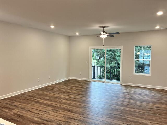 Photo of 224 Taylor Woods Court