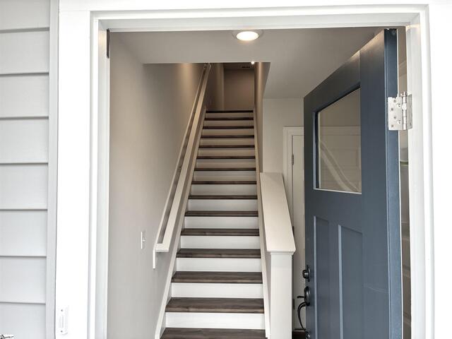 Photo of 224 Taylor Woods Court