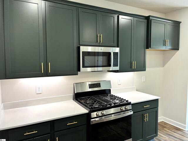 Photo of 224 Taylor Woods Court