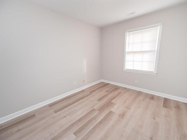 Photo of 1466 B Dover Road