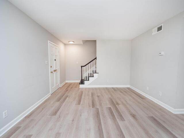 Photo of 1466 B Dover Road