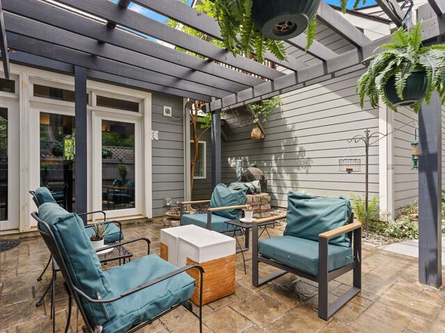 Photo of 220 Cumberland Avenue