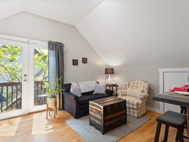 Photo of 220 Cumberland Avenue