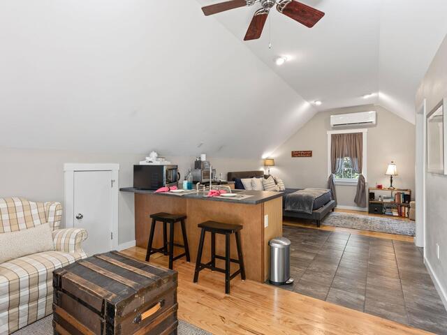 Photo of 220 Cumberland Avenue