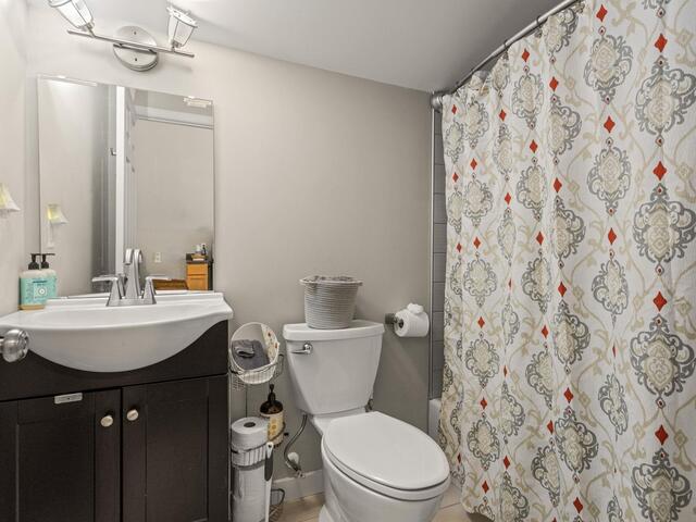 Photo of 220 Cumberland Avenue
