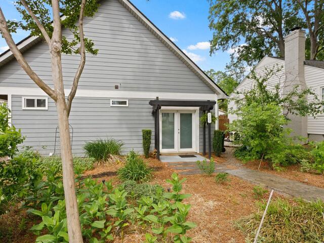 Photo of 220 Cumberland Avenue