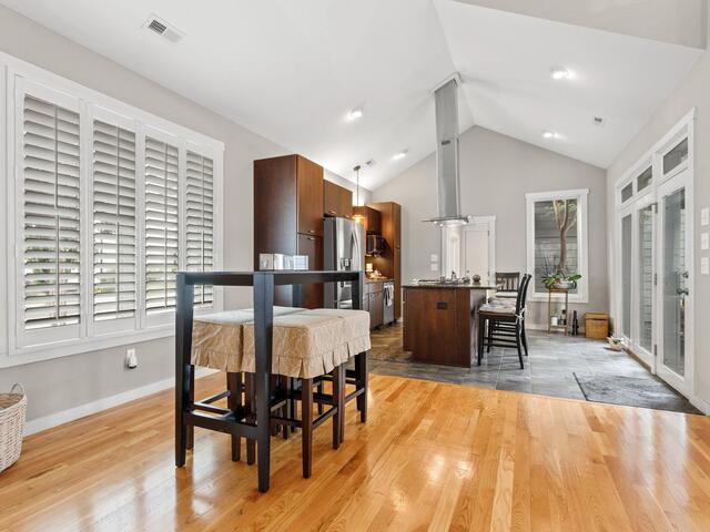Photo of 220 Cumberland Avenue