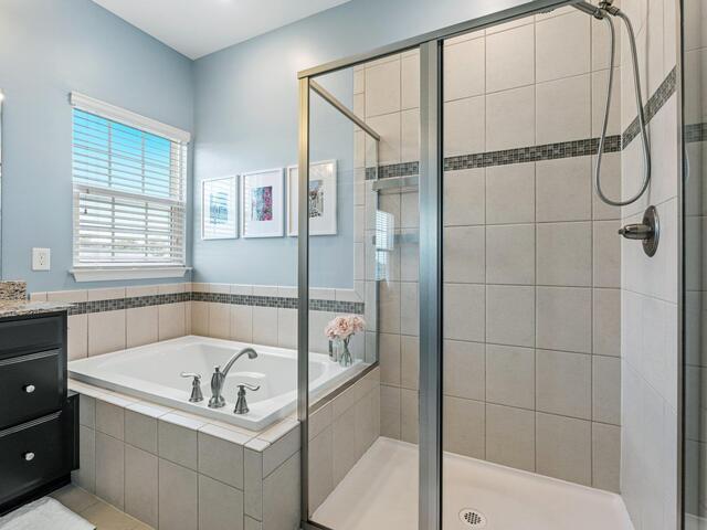 Photo of 240 Rocky Slope Road