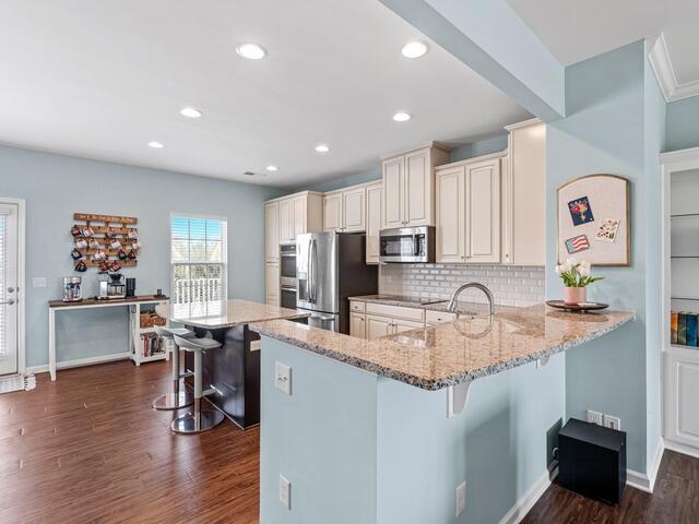 Photo of 240 Rocky Slope Road