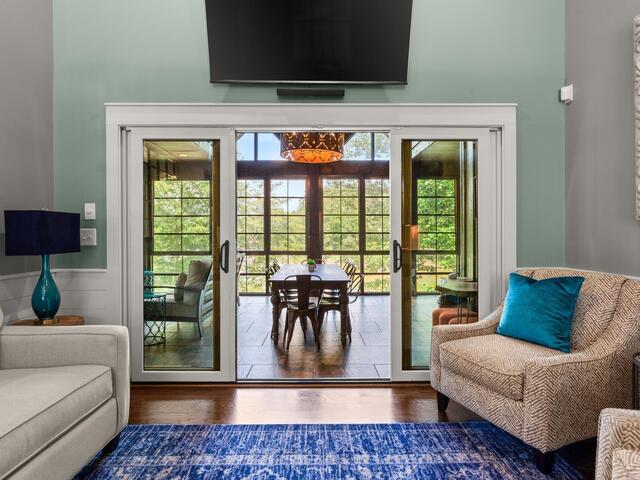 Photo of 382 Hideaway Cove Drive