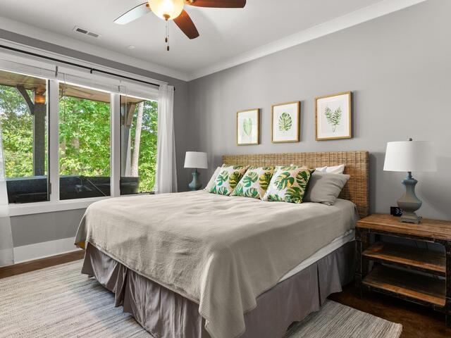 Photo of 382 Hideaway Cove Drive