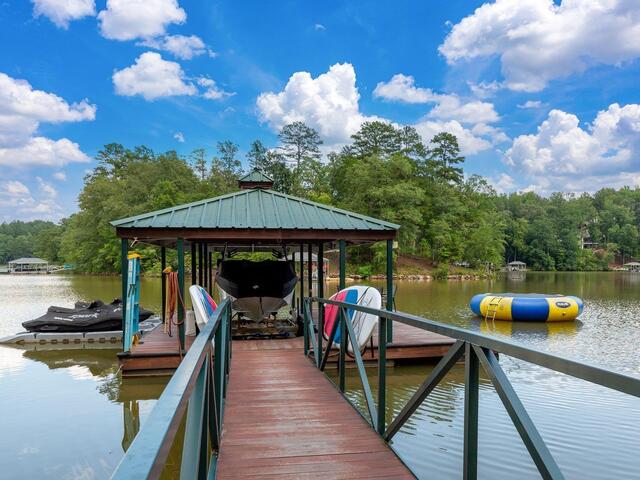 Photo of 382 Hideaway Cove Drive