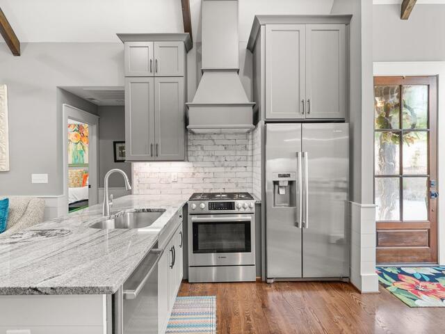 Photo of 382 Hideaway Cove Drive