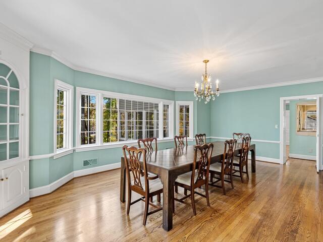 Photo of 122 Lakecrest Drive