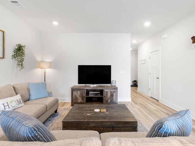 Photo of 127 Shallons