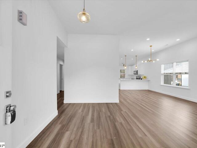 Photo of 744 S Bomar Avenue