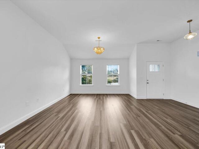 Photo of 744 S Bomar Avenue