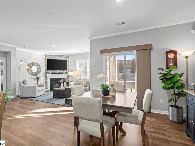 Photo of 454 Fenwick Drive