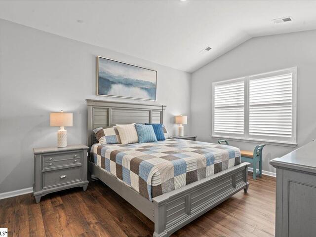 Photo of 454 Fenwick Drive